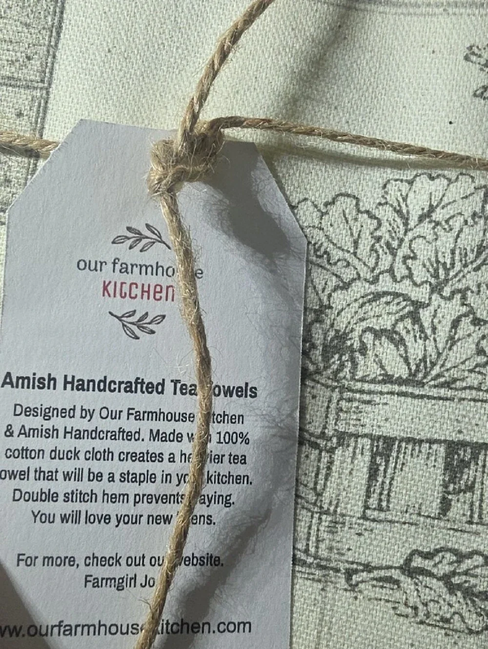 Pur Farmhouse KitchenFarmhouse Fresh Produce Printed Tea Towel - Cream & Black